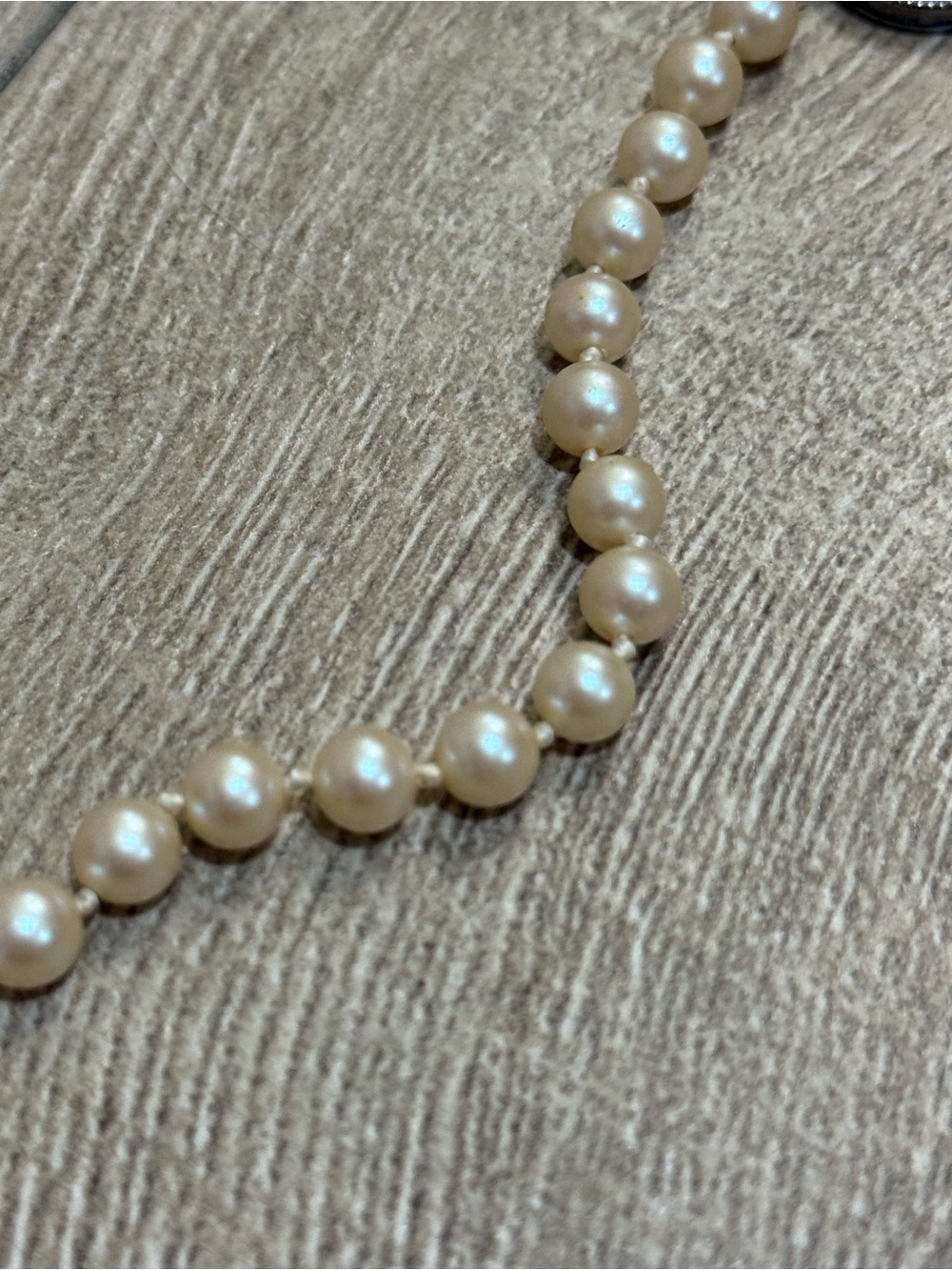 Vintage Pearl Necklace Strand Cream 26” - Picture 7 of 11